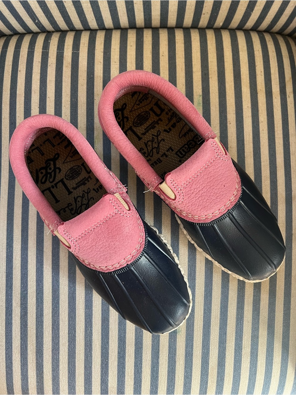 NWOT LL Bean Women’s Pink and Navy Waterproof slip on Mocs bean boots
